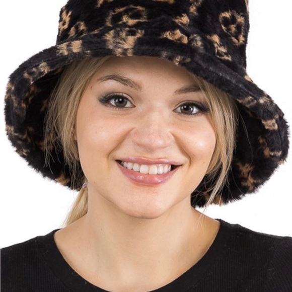 Cute Furry Bucket Hats…. - Picture 4 of 8